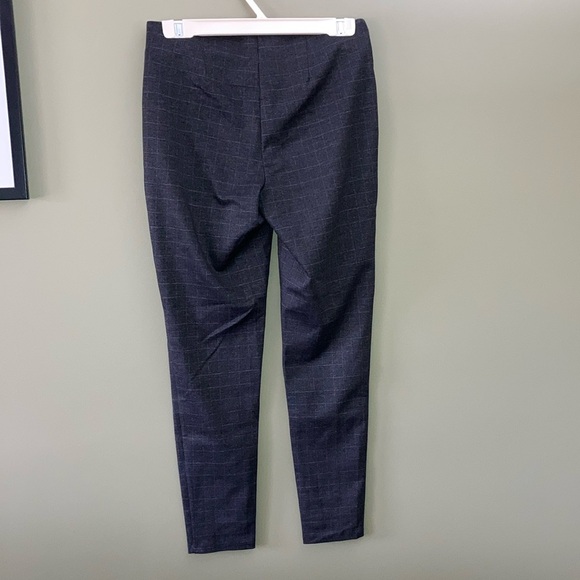 Retrology Gray Tailored Trousers with Subtle Texture - Picture 7 of 12